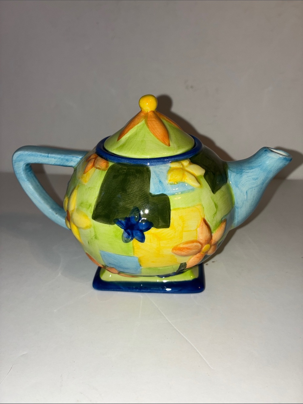 Oneida Country Bouquet, “Modern Floral”, Mini Teapot